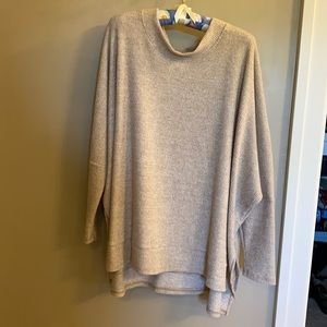 Medium oatmeal waffle tunic with dolman sleeves